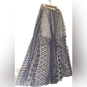HOLLISTER- Sheer Maxi Skirt